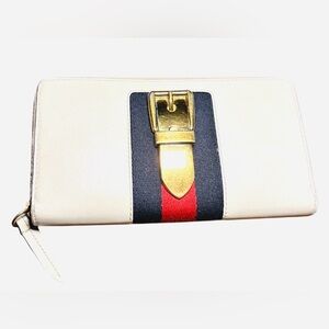 Gucci Sylvie Leather Zip-Around Wallet | Gold Buckle | Web Stripe Red & Navy